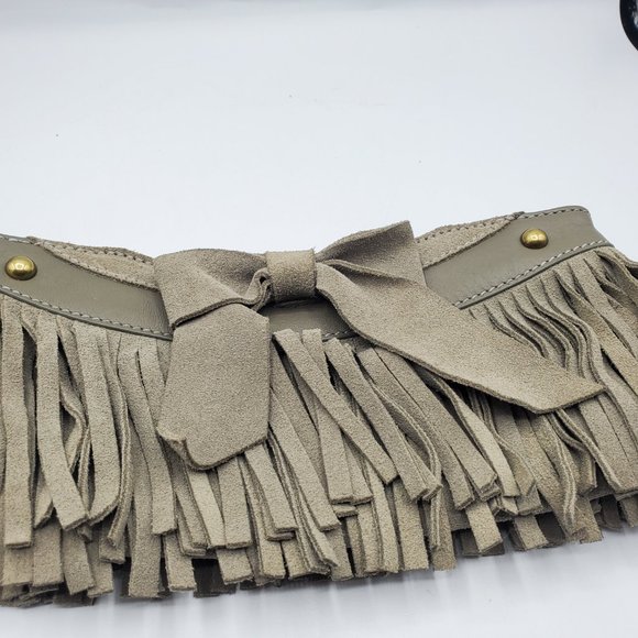 *SOLD* HYPE SUEDE FRINGE WRISTLET CLUTCH BAG - Picture 4 of 6